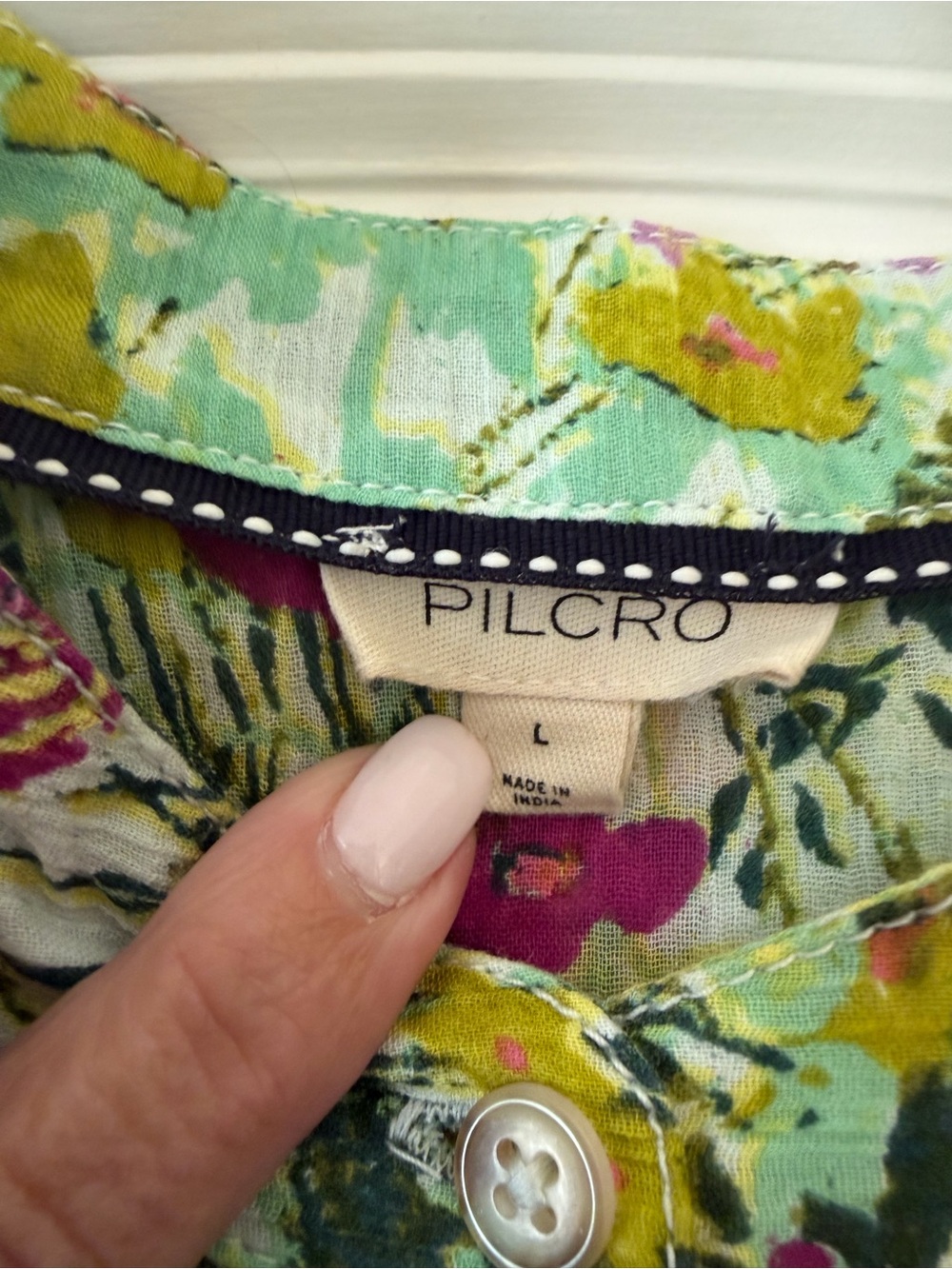 Pilcro Green Floral Button-Front Blouse - Picture 9 of 9